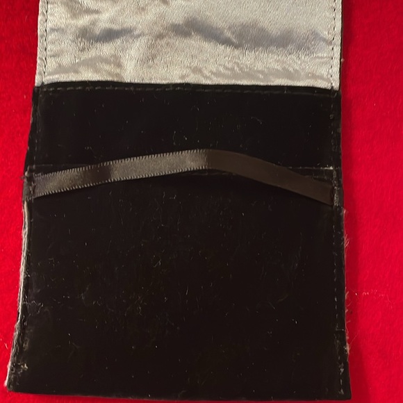 Thierry Mugler Adjustable Size Fold-over Jewelry/Accessories Pouch- Black Velvet - Picture 5 of 7